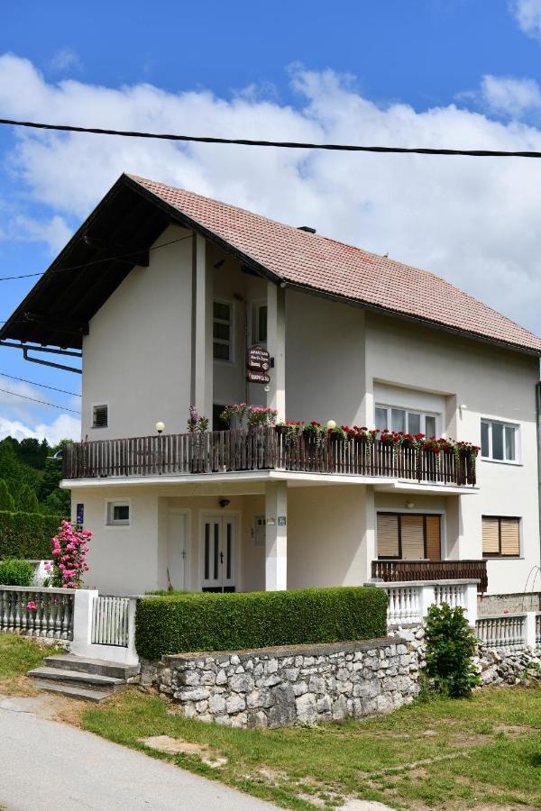 Apartment Marija Zupan Rakovica Exterior photo